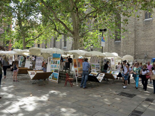 Mercado-de-arte-de-la-plaza-del-Pi-2